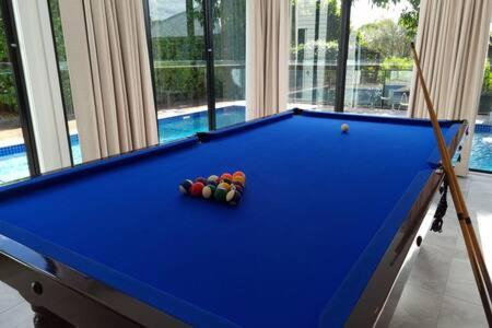 Carina Casa | 5BDR Ultimate Family Retreat Pool Toys Galore