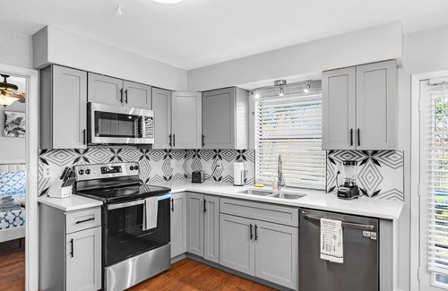 Flower Mound Casa | 5BR 2.5BA Newly upgraded house sleeps 16
