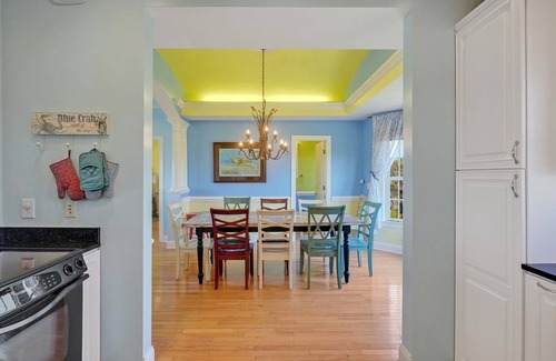 Long Beach Casa | Extremadamente privado, bellamente decorado, frente al mar, a pie de tiendas, para dormir12
