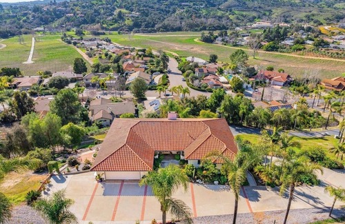 Fallbrook Villa | 3-Acres Estate, 3000 sqft, near Winery in Fallbrook