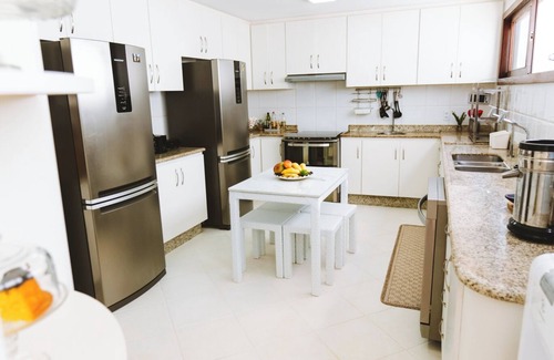 Regiao dos Lagos Villa | Villa de 5 Habitaciones Frente al Mar – Ideal para Familias y Grupos