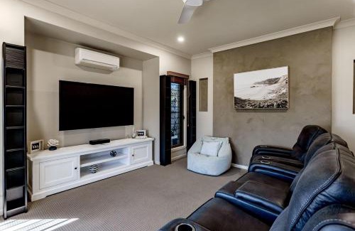 Burrum Heads Casa | 5BR with pool, games room, sleeps up to 10 guests