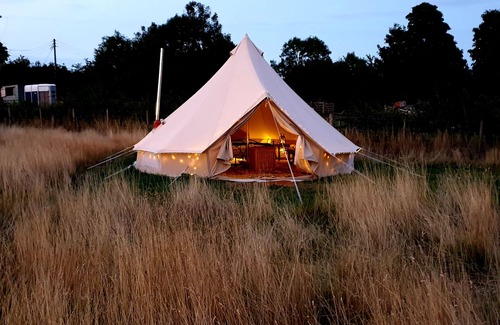 Saltburn-by-the-Sea Cabina | 5m xl Bell Tent With log Burner, Near Whitby