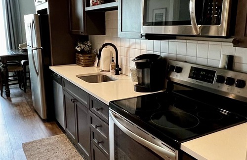 Nashville Condominio | 5miles to Downtown-King bed & 2 twins,Elevator,pet friendly