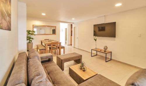 Florida Nueva Apartamento | 5STARHOMES - Comodidad y encanto en Laureles