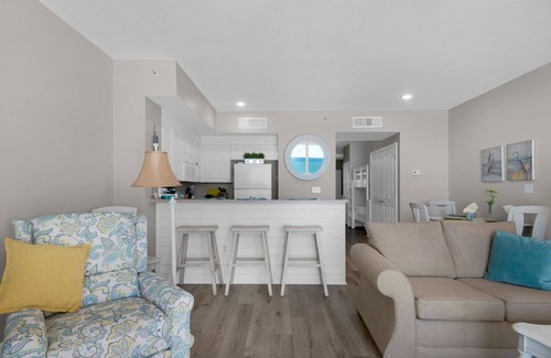 Miramar Beach Condominio | 5th Floor ~ Celadon Beach ~ Gulf Front ~Quiet West End~ Free Beach Service ~ Fall Specials