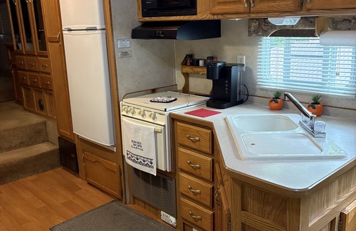 Mc Carr Casa | 5th Wheel RV On Permanent Site ,Near Hatfield McCoy Sites