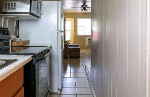 Indian Point Complejo | 6 hab. / 4 baños / 2 unidades de cocina MENOS DE 2 MILLAS PARA SILVER DOLLAR CITY