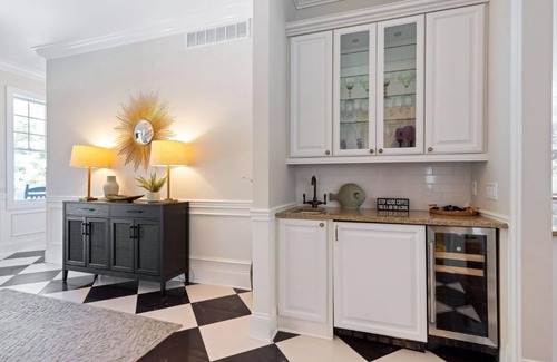 Grand Beach Casa | 6 bdrm, 5.5 ba, heated pool, hot tub, fire pit and putting green