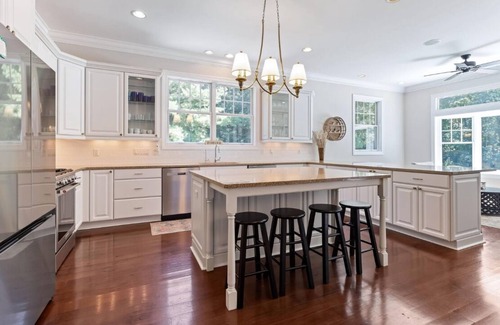 Grand Beach Casa | 6 bdrm, 5.5 ba, heated pool, hot tub, fire pit and putting green