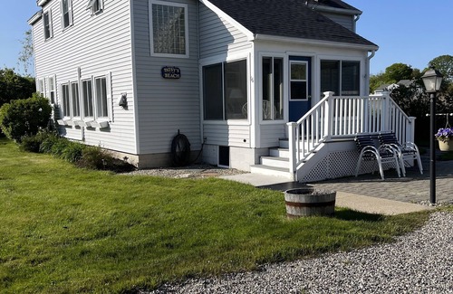 Rye Casa | 6 bed, 2 bath home walk to Jeness Beach. Ideal for destination wedding guests.