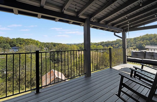 Sevierville Chalet De Esquí | 6-bedroom 22 Guest - Indoor Pool - Theater - Smith Creek Reserve Resort