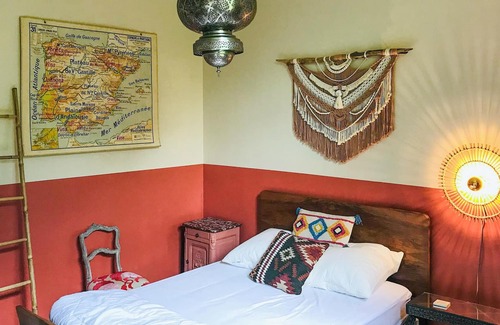 Bedarieux (ornac) Casa | Alojamiento de 6 habitaciones en Lamalou-les-Bains
