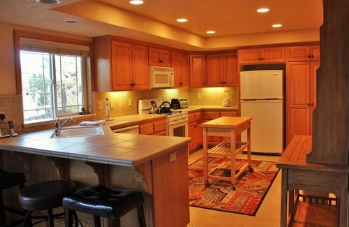 Summit Estates Condominio | 6 bedroom accommodation in Big Bear Lake