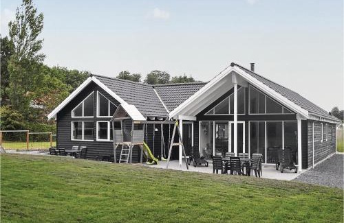 Lohals Casa | 6 Bedroom Beautiful Home In Tranekær