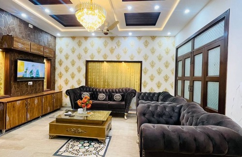 Lahore Casa | 6-BedRoom Entire Home in Lavish Area of Lahore