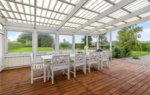 Kvaerndrup Casa | 6 Bedroom Gorgeous Home In Kværndrup