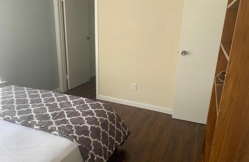 Houston Casa | 6 Bedroom house 15 minutes from iah airport.