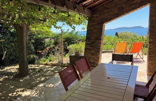 Carqueiranne Casa | 6-bedroom house for 10 people