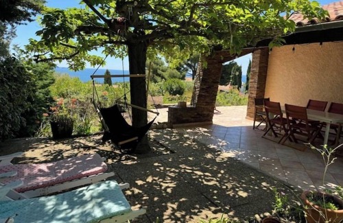 Carqueiranne Casa | 6-bedroom house for 10 people