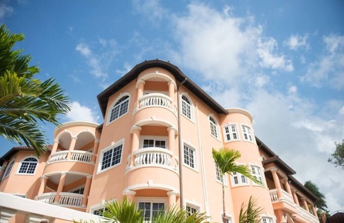 IronShore Estates Villa | 6 Bedroom Luxury Villa with Full Staff