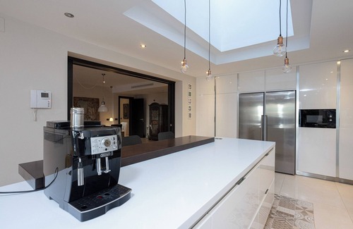 Marbella Villa | 6 Bedroom Rental Villa - Marbella Hill Club