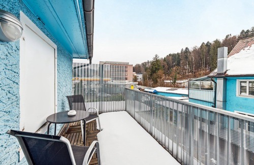 Bergdietikon Apartamento | 6-Bedroom Retreat in Dietikon – Ideal for Groups