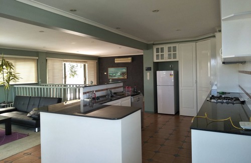 Frankston Casa | 6 Bedrooms/9 Beds Spacious|City+Park Views|Beach
