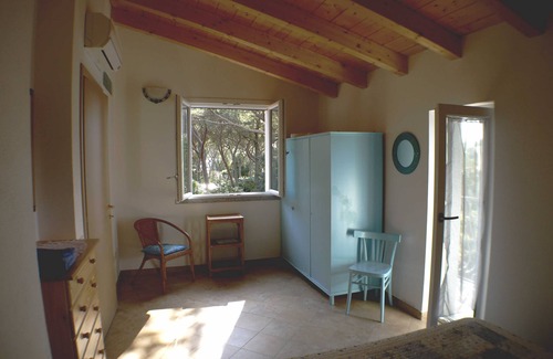 Santa Margherita di Pula Villa | 6 camas, a 300 metros de la playa, wifi, barbacoa, ducha exterior.