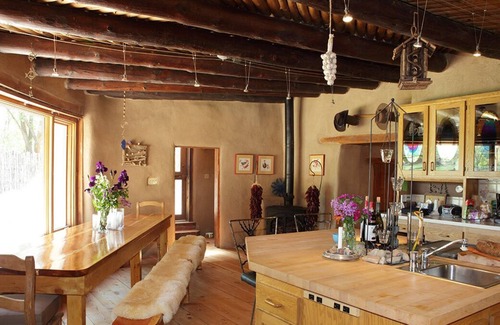 Taos Casa | 6 Br / 3 Ba Adobe Casa cerca de Taos