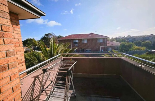 Keysborough Casa | 6 BR 3 BATH large mansion, 3 king beds, 4 queen beds, 5-star supreme enjoyment