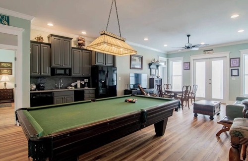 Southpointe Casa | 6 BR Gulf Front Home! Sleeps 17 - Southern Lotus