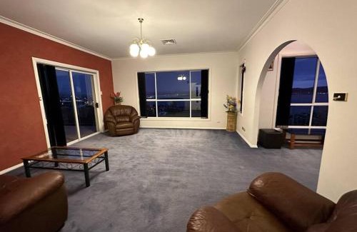 Sandy Bay Casa | 6-BR house in prime location with fantastic views