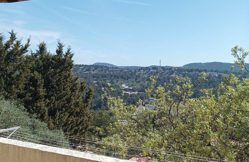 Carnoux-en-Provence Apartamento | A 6 km de CASSIS y calas RdJ villa para 1 a 6 personas Bonita vista: Carnoux