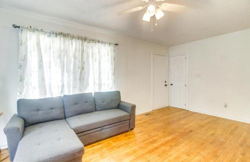 Kings Mountain Casa | 6 Mi to Crowders Mountain Peaceful Home with Porch