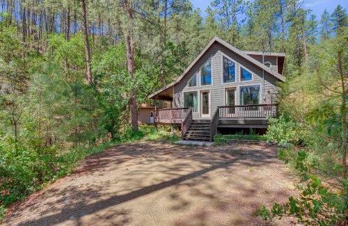 Iron Springs Casa | 6 Mi to Mt Union Peaceful Cabin with Deck