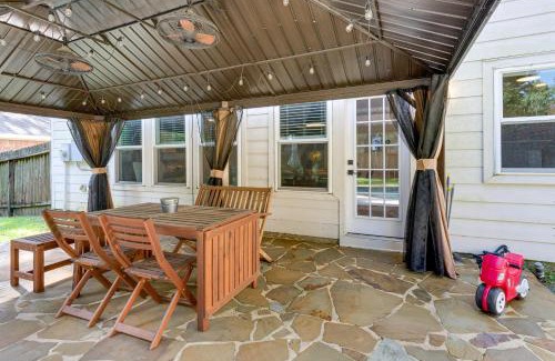 College Park Casa | 6 Mi to Northshore Park Family Home with Pool!
