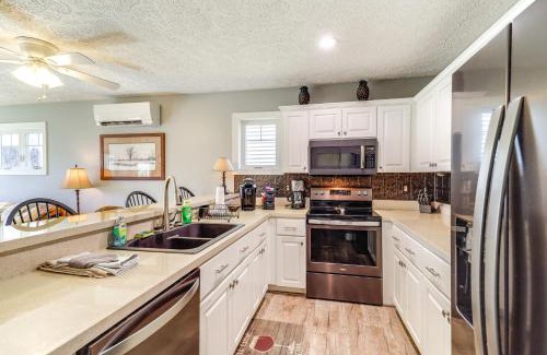 Seven Devils Apartamento | 6 Mi to Skiing Mtn-View Condo in Seven Devils