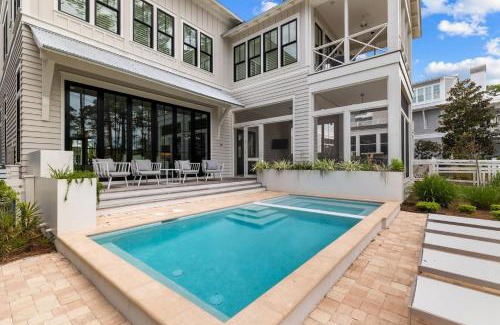 Watercolor Casa | 6 min Bike Ride to Beach! Private Pool with Lake Views in WaterColor! 5BR! home