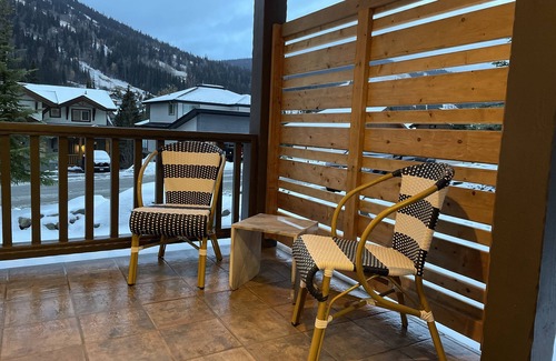 Fairways Apartamento | 6 minute walk to Sun Peaks Village