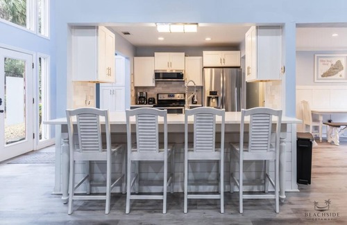 North Forest Beach Casa | 6 Park Rd - Pet Friendly, Walk to Beach, Coligny