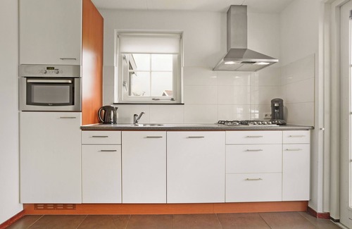Municipality of Nissewaard Casa | 6-person bungalow in the holiday park Landal Zuytland Buiten