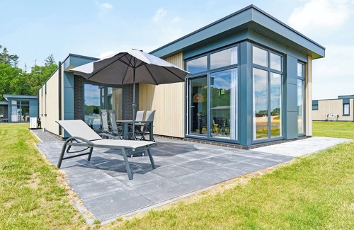 Hoge Hexel Chalet De Esquí | 6-person bungalow in the holiday park Landal Sallandse Heuvelrug