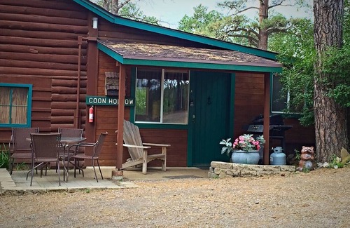 Rapid City Cabina | 6 Person Cabin near Mount Rushmore