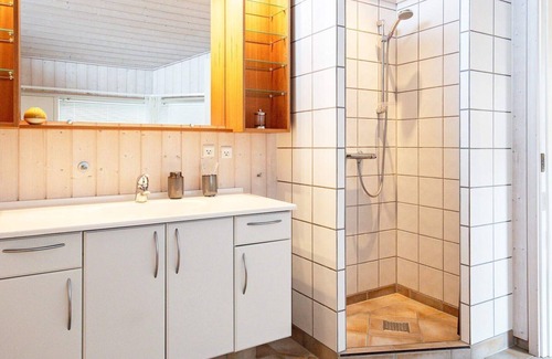 Karrebksminde Casa | 6 person holiday home in Karrebæksminde