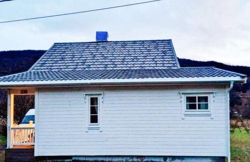 Gratangen Casa | 6 person holiday home in Gratangen, cleaning included