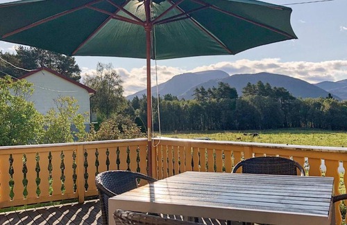 Averoy Casa | 6 person holiday home in AVERØY-By Traum