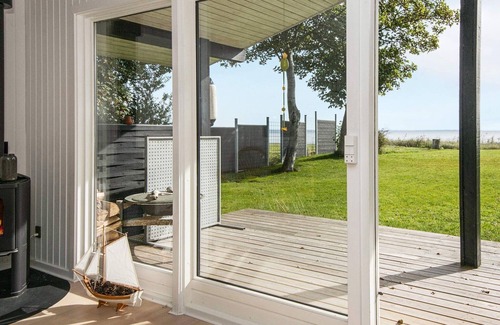Bjert Casa | Encantadora casa de vacaciones con terraza en Jutlandia