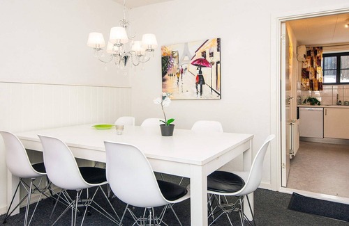 Give Casa | 6 Personas casa en Give