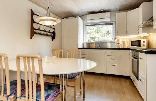 Egense Casa | 6 person holiday home in Storvorde